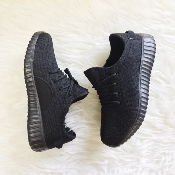 CLEARANCE {LAST1} ‘Katie’ All Black Knit Sneakers - Picture 2 of 3